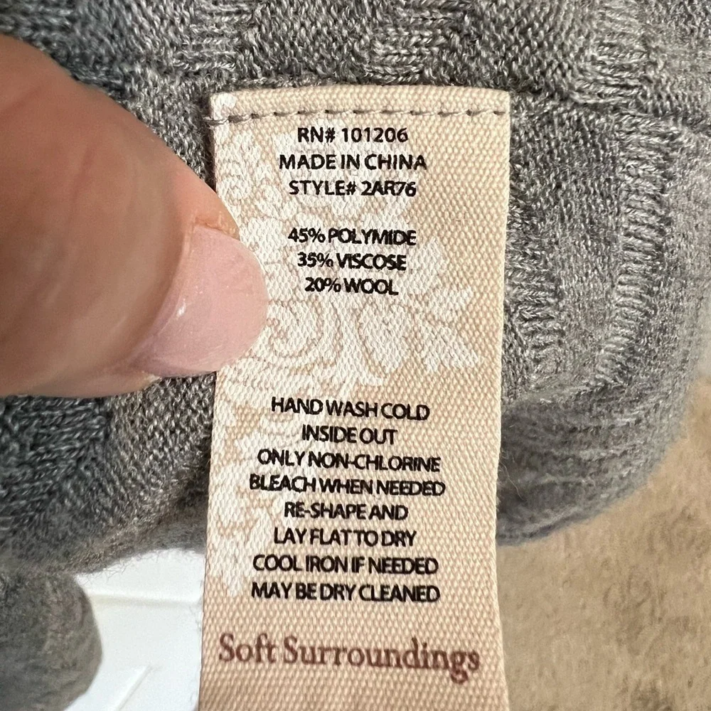 Soft Surroundings Gray Cowl Neck Sweater Raw hem detail size XL